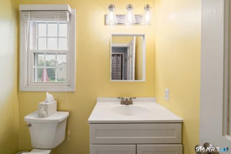 27 South Pond Circle Cheshire CT 06410