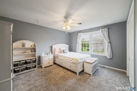 27 South Pond Circle Cheshire CT 06410