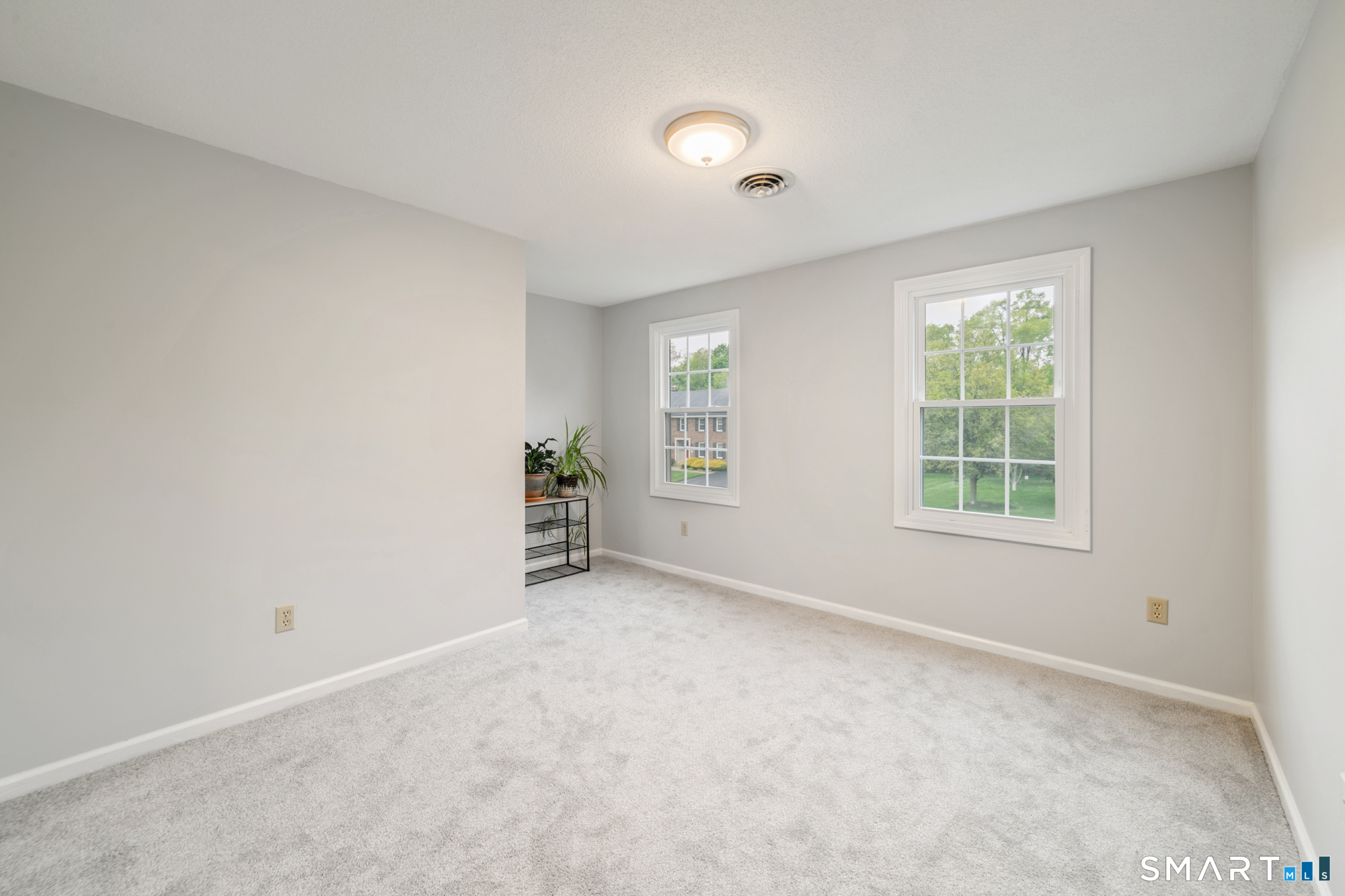 27 South Pond Circle Cheshire CT 06410