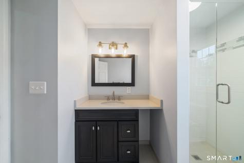 27 South Pond Circle Cheshire CT 06410