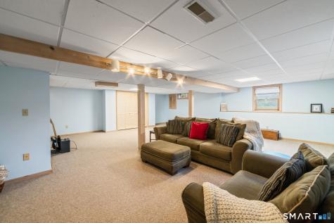 27 South Pond Circle Cheshire CT 06410