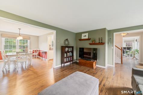 27 South Pond Circle Cheshire CT 06410