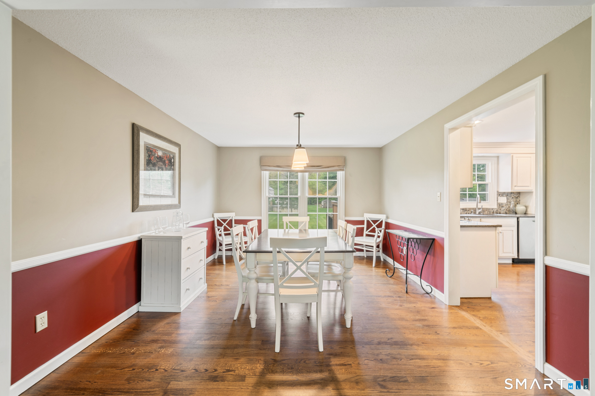27 South Pond Circle Cheshire CT 06410