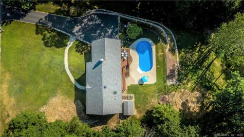 19 Country Way Bethel CT 06801