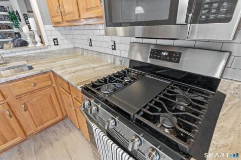 27 Skylark Road Colchester CT 06415
