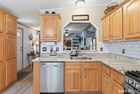 27 Skylark Road Colchester CT 06415
