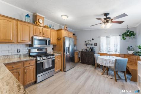 27 Skylark Road Colchester CT 06415