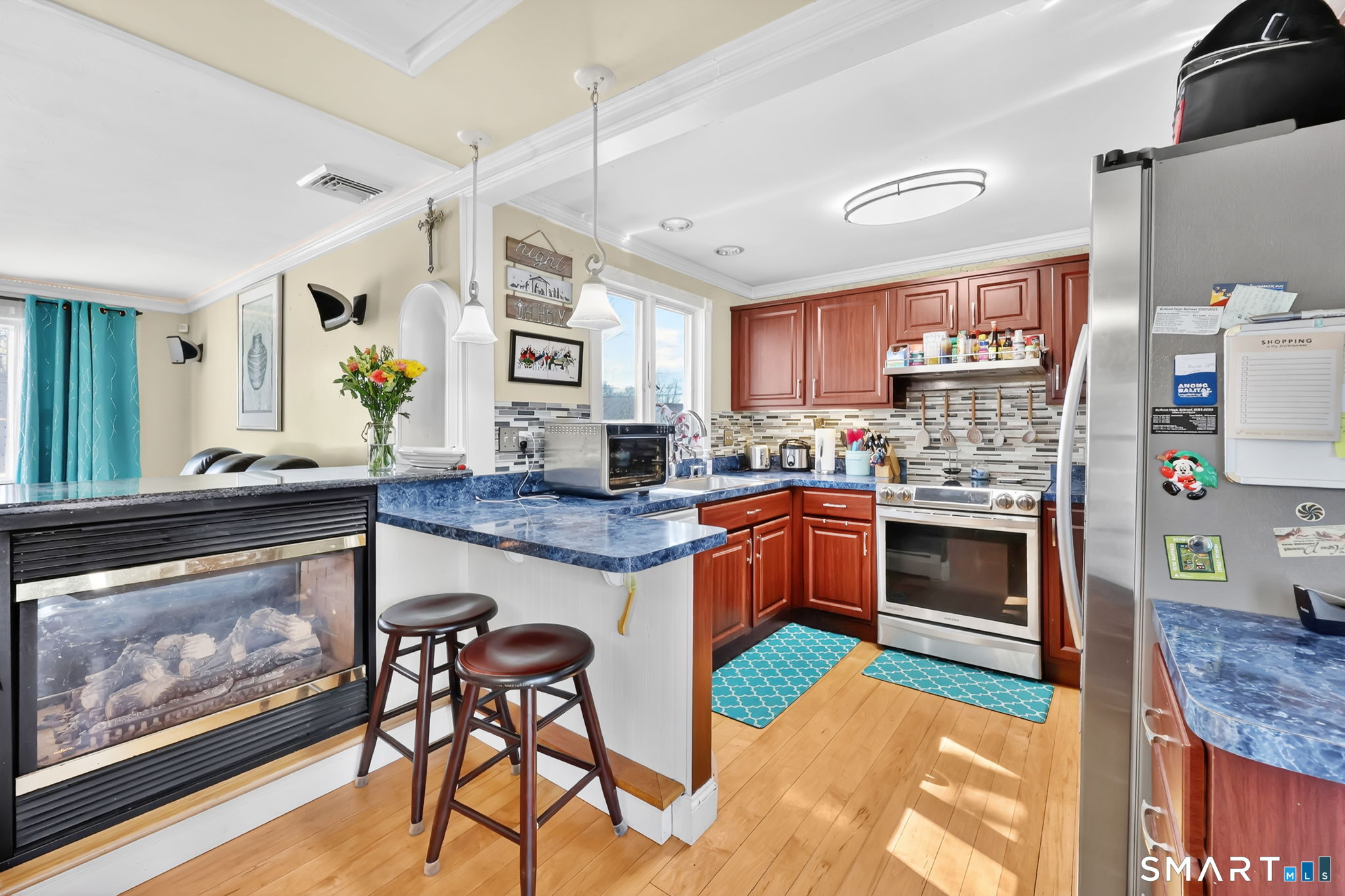 25 Montano Road Enfield CT 06082