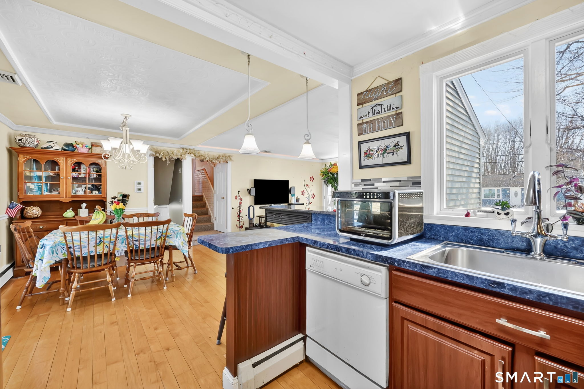 25 Montano Road Enfield CT 06082