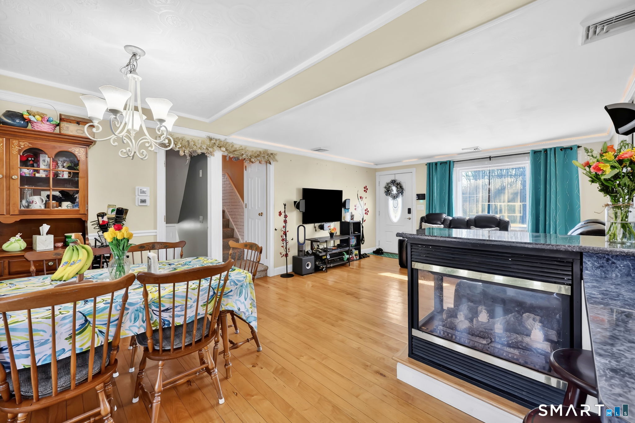 25 Montano Road Enfield CT 06082