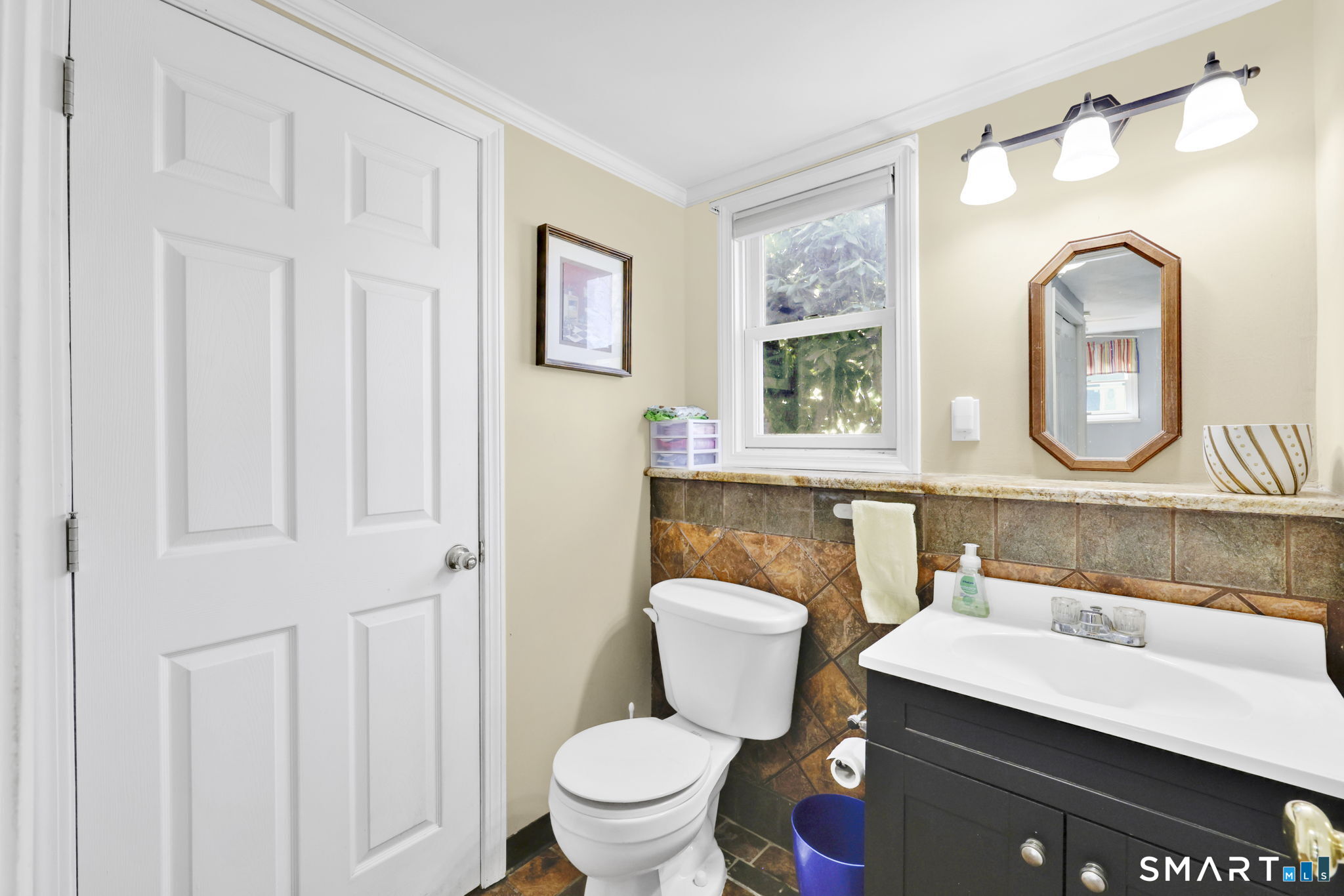 25 Montano Road Enfield CT 06082