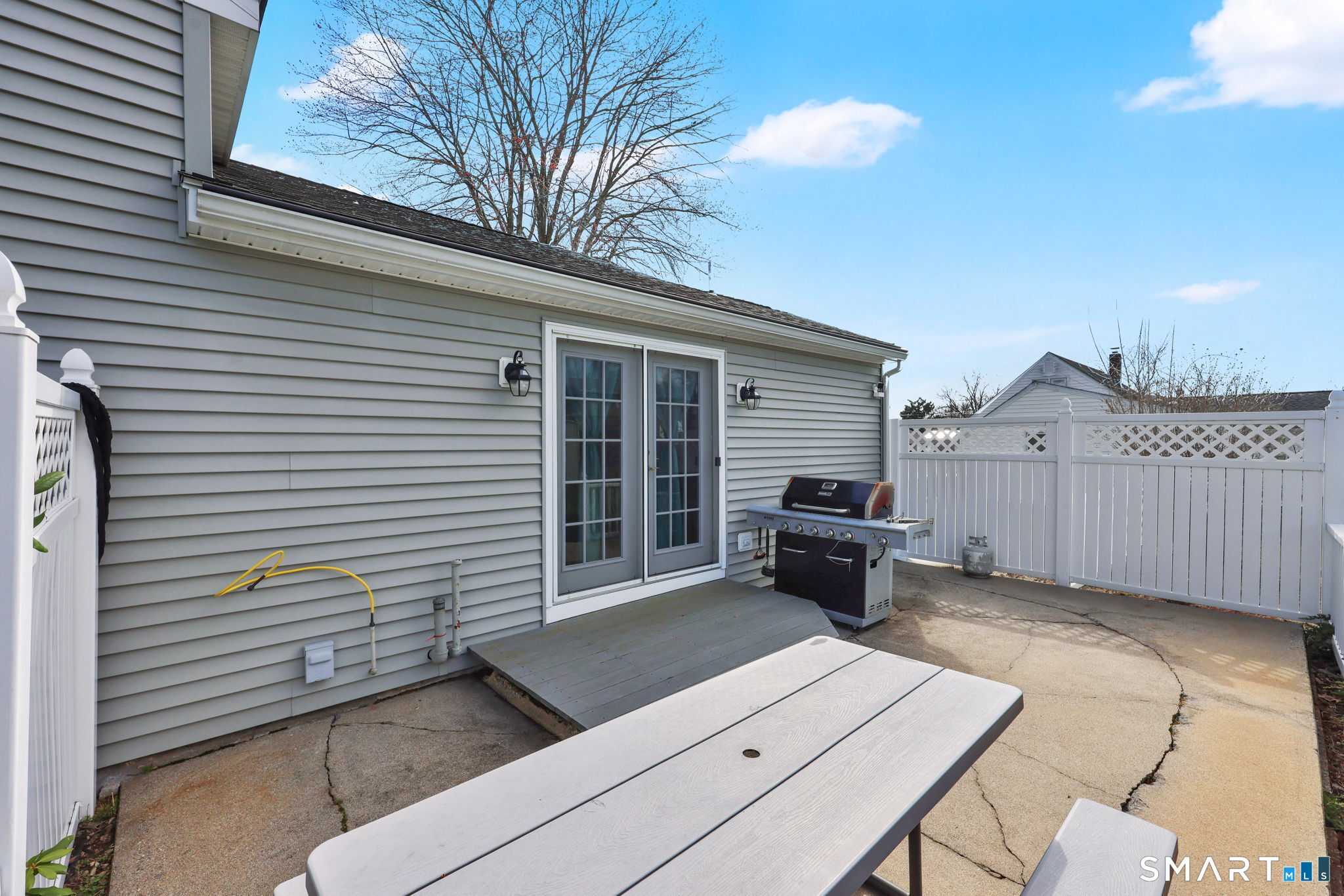 25 Montano Road Enfield CT 06082