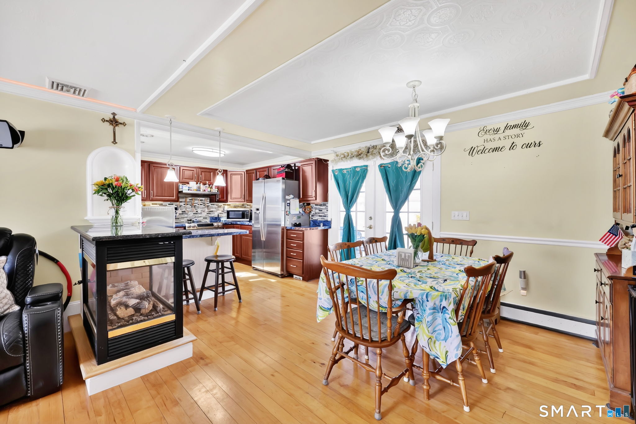 25 Montano Road Enfield CT 06082