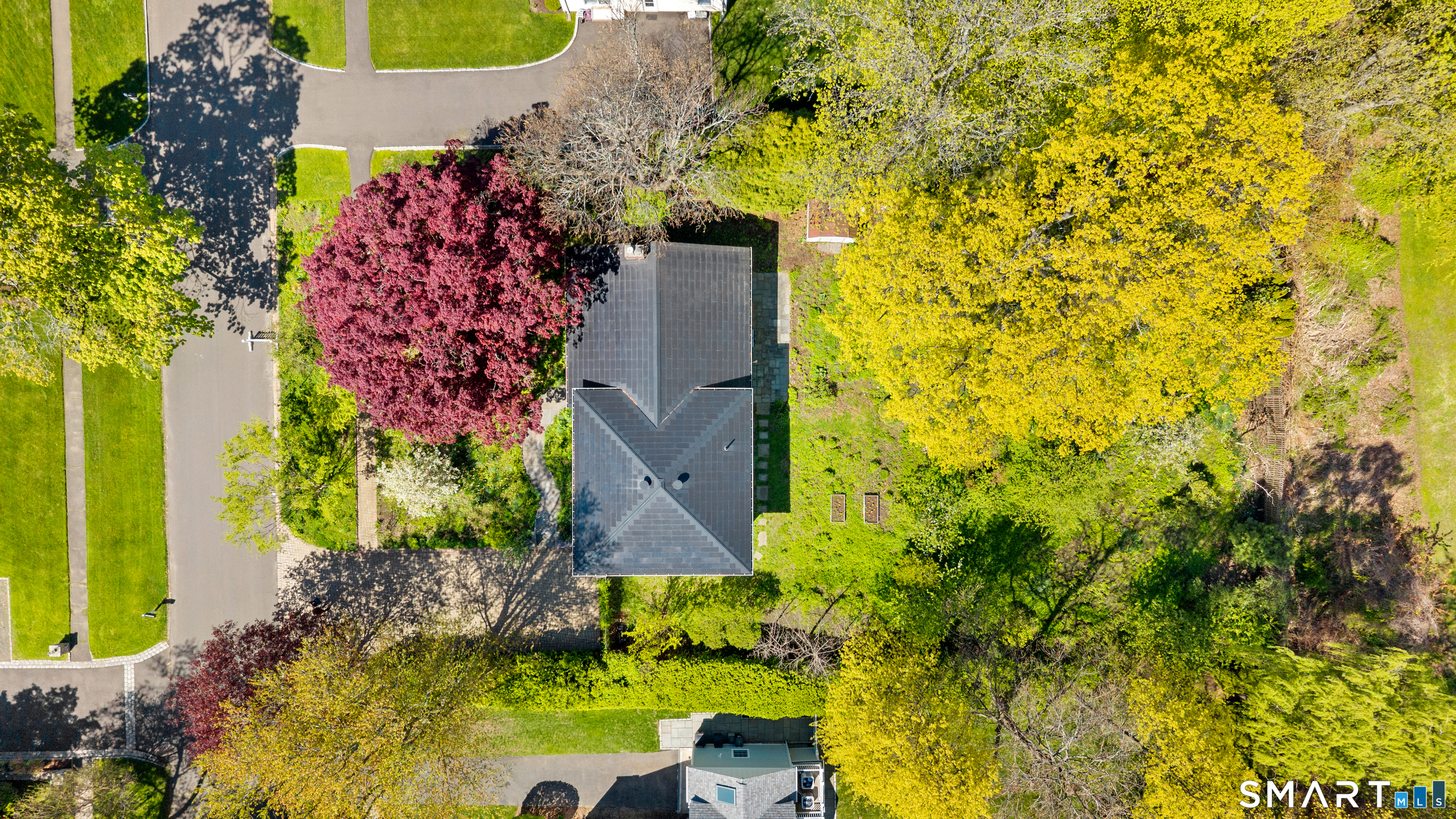 34 Davenport Drive Stamford CT 06902