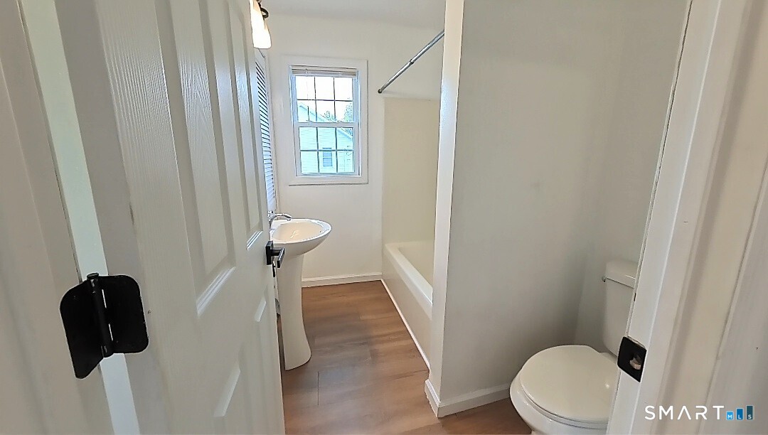1 Mayflower Court Milford CT 06460