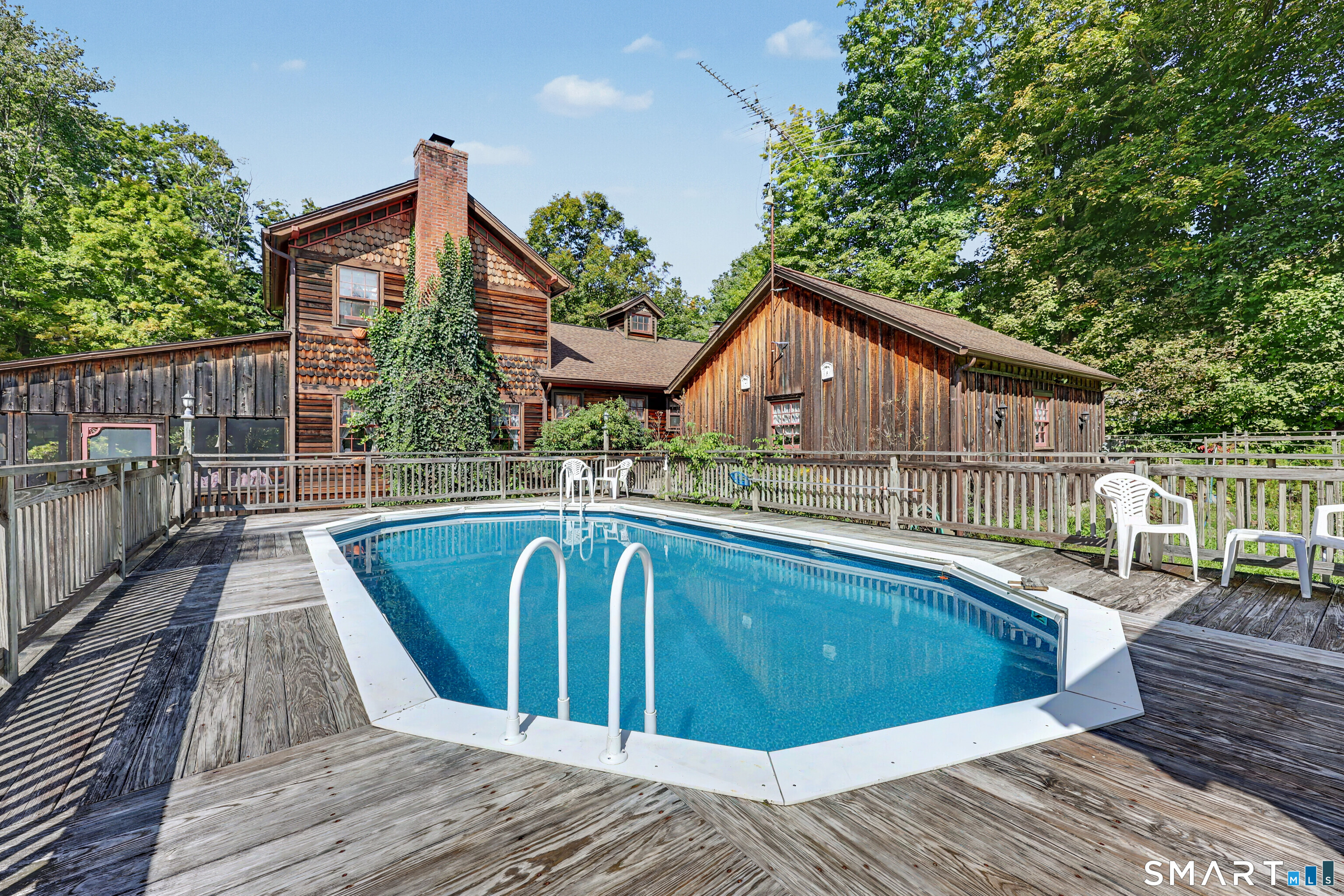 393 Center Road Easton CT 06612