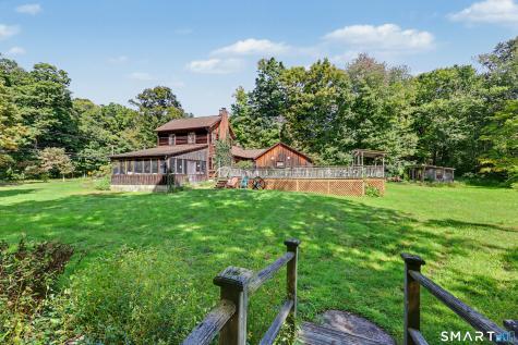 393 Center Road Easton CT 06612