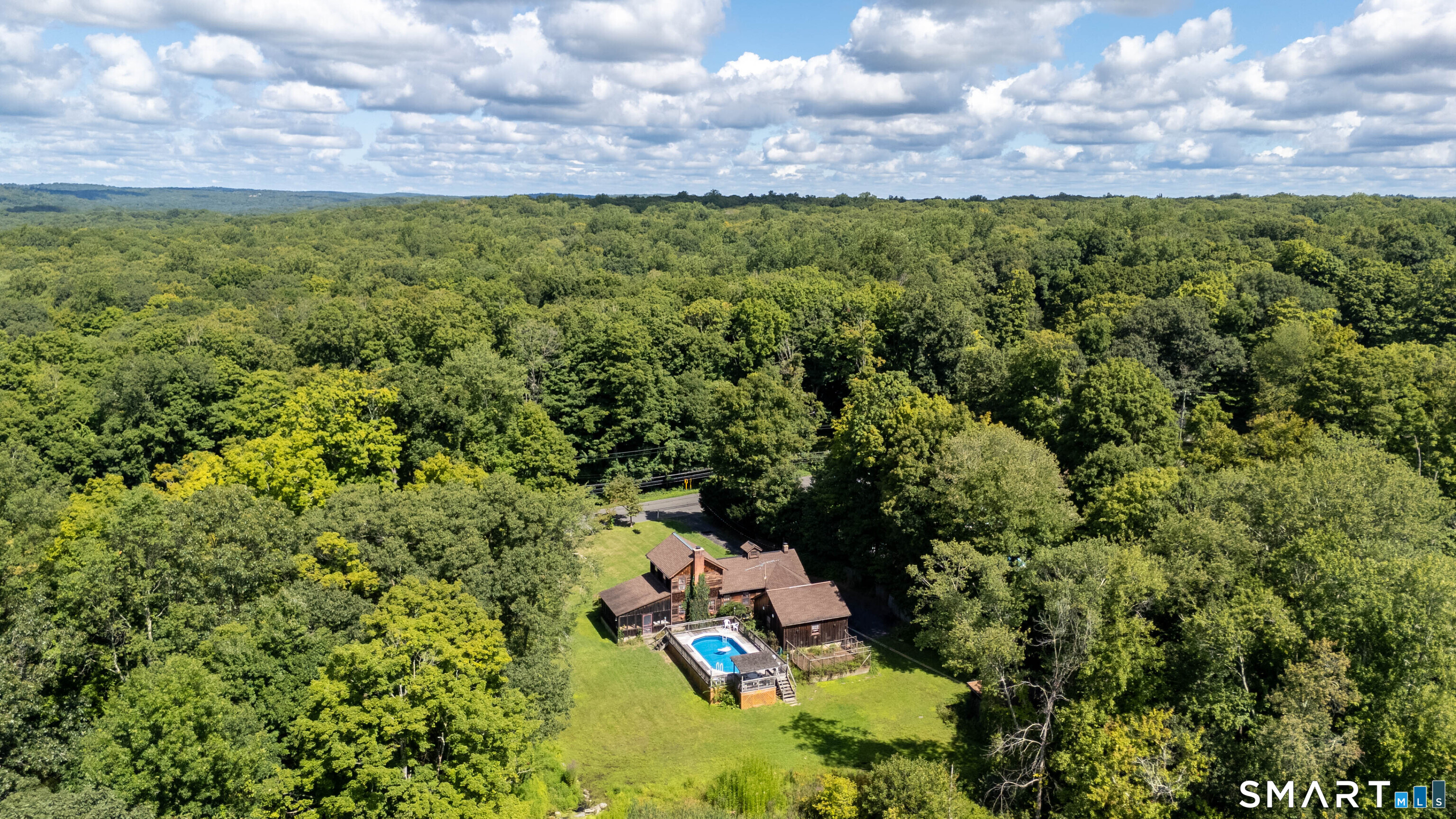 393 Center Road Easton CT 06612