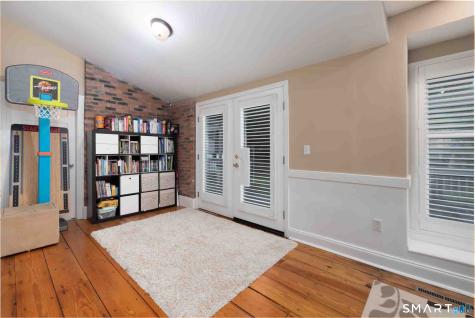140 Round Hill Road North Haven CT 06473