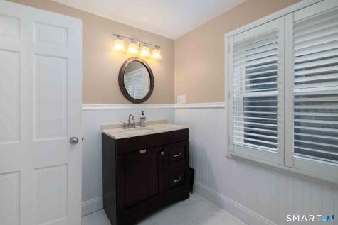 140 Round Hill Road North Haven CT 06473