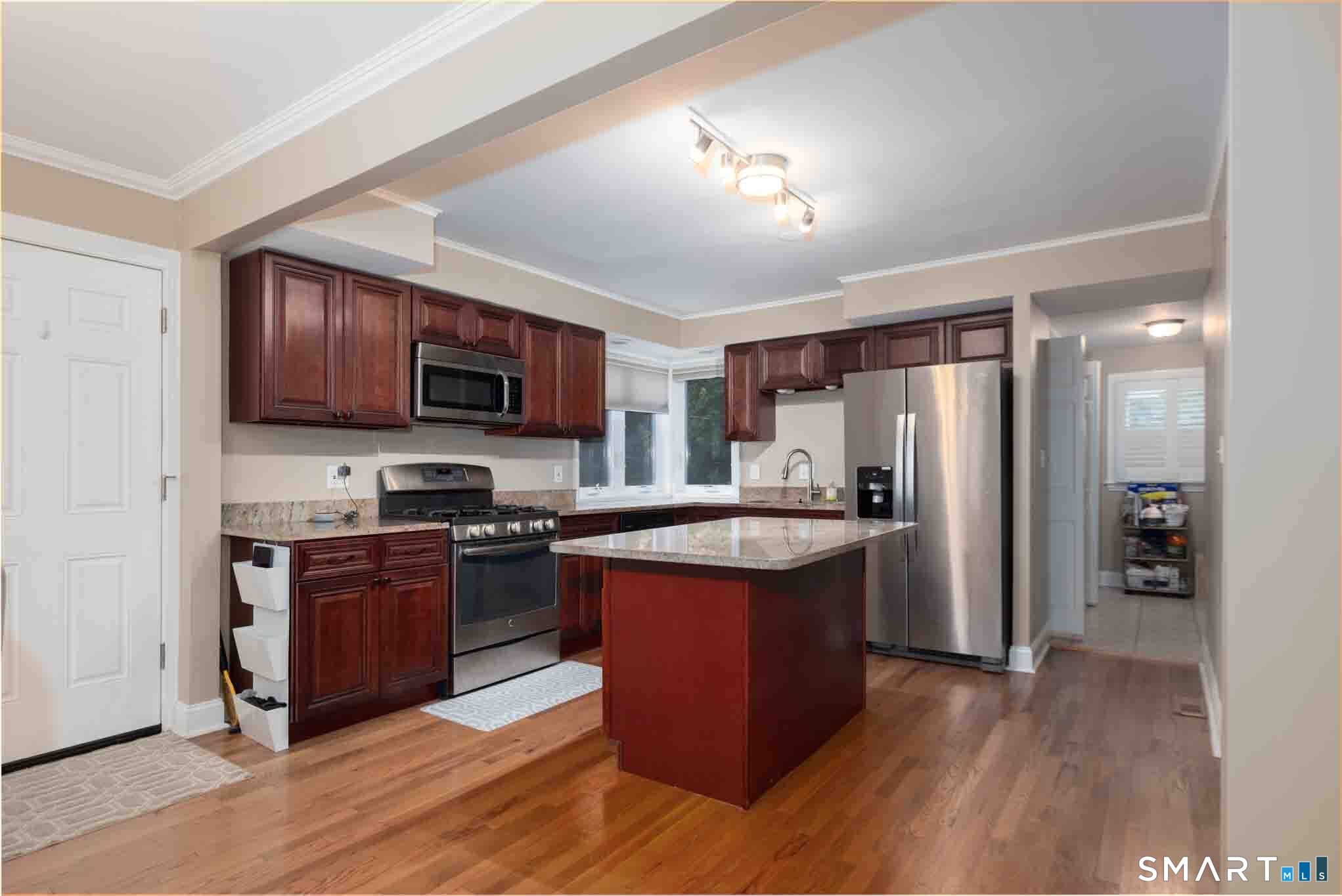 140 Round Hill Road North Haven CT 06473
