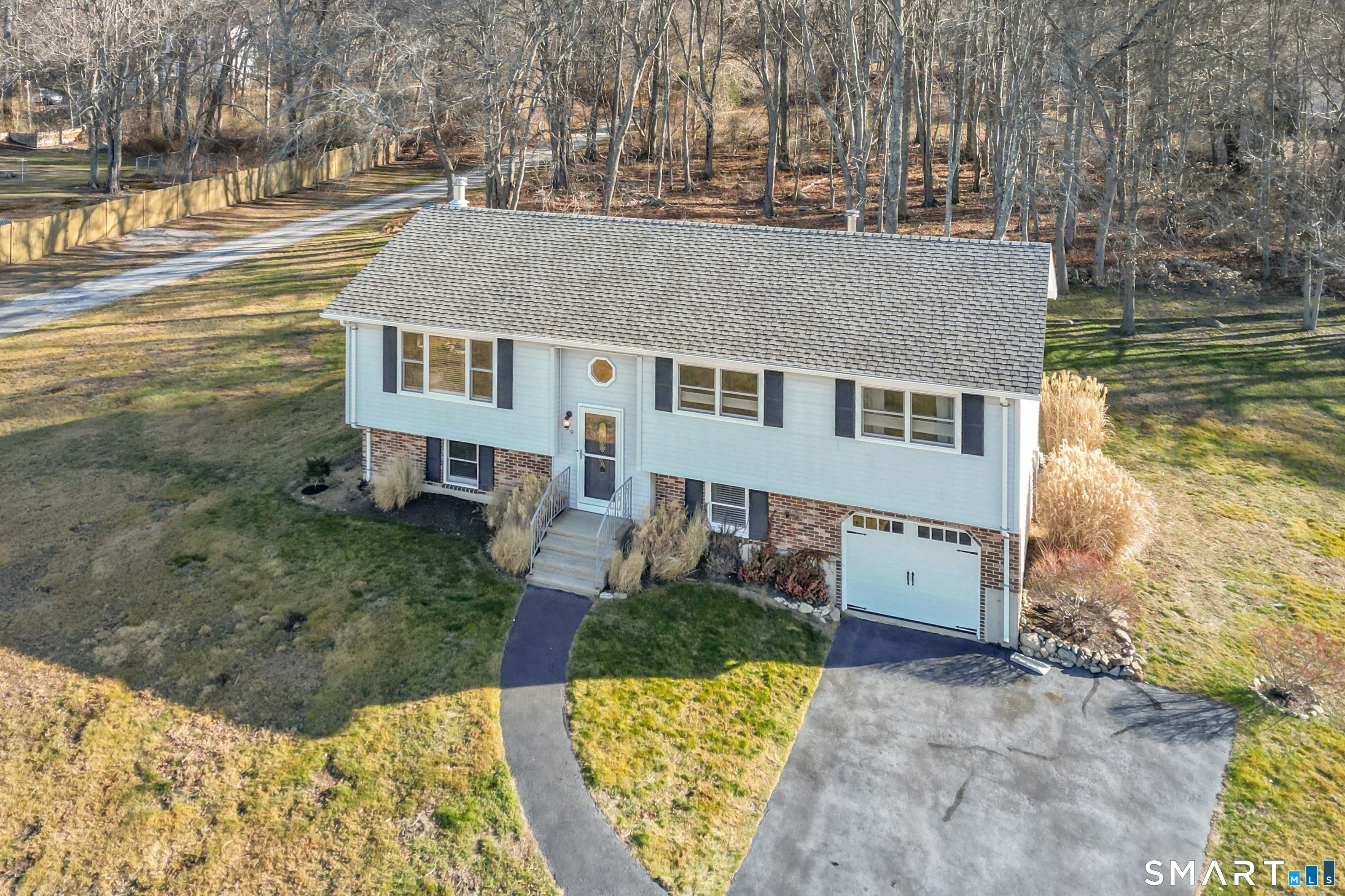 29 Deer Ridge Road Stonington CT 06378