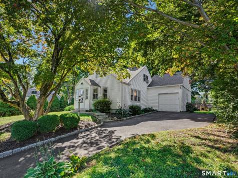 14 Koger Road Trumbull CT 06611