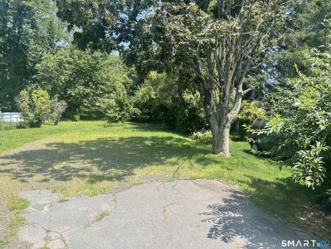 63 Thompson Street Hamden CT 06518