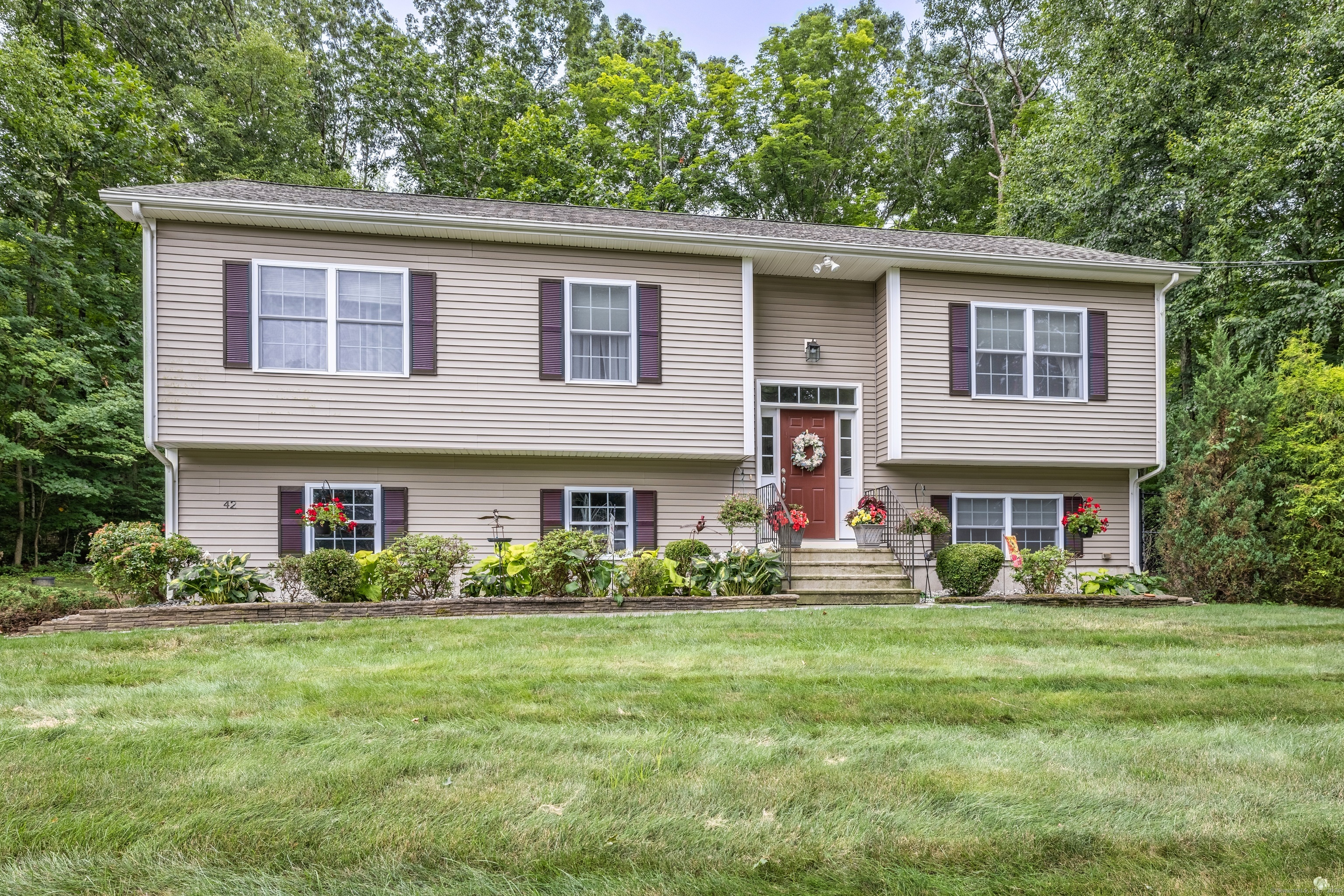 42 School Road Andover CT 06232