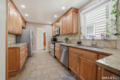 82 Bishop Street New Haven CT 06511