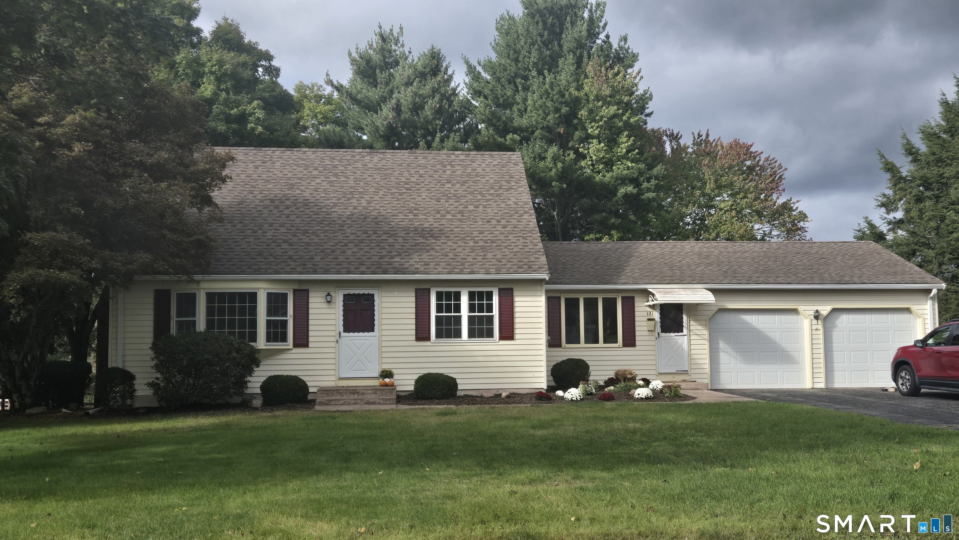 121 Carriage Drive Manchester CT 06040