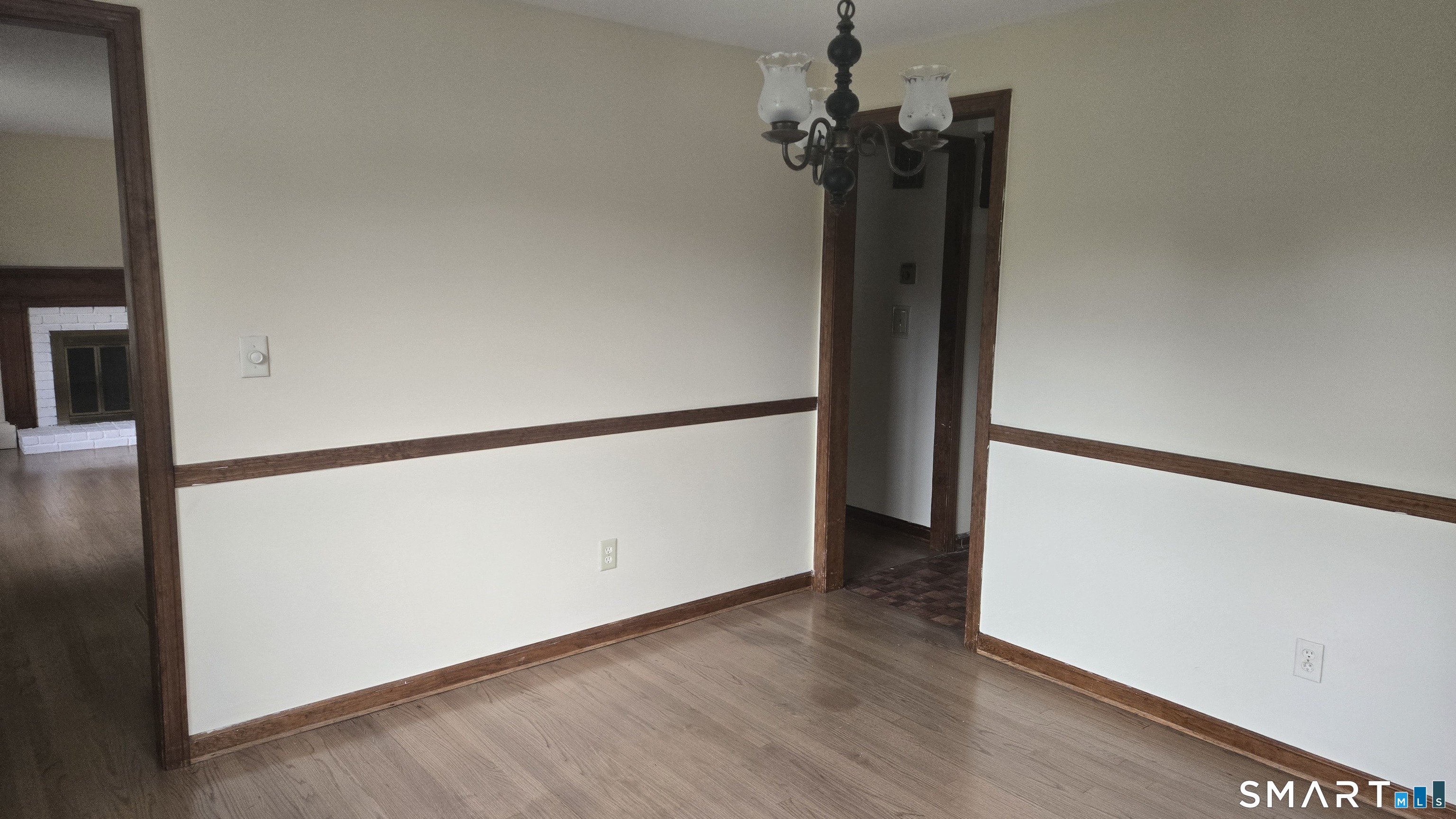 121 Carriage Drive Manchester CT 06040