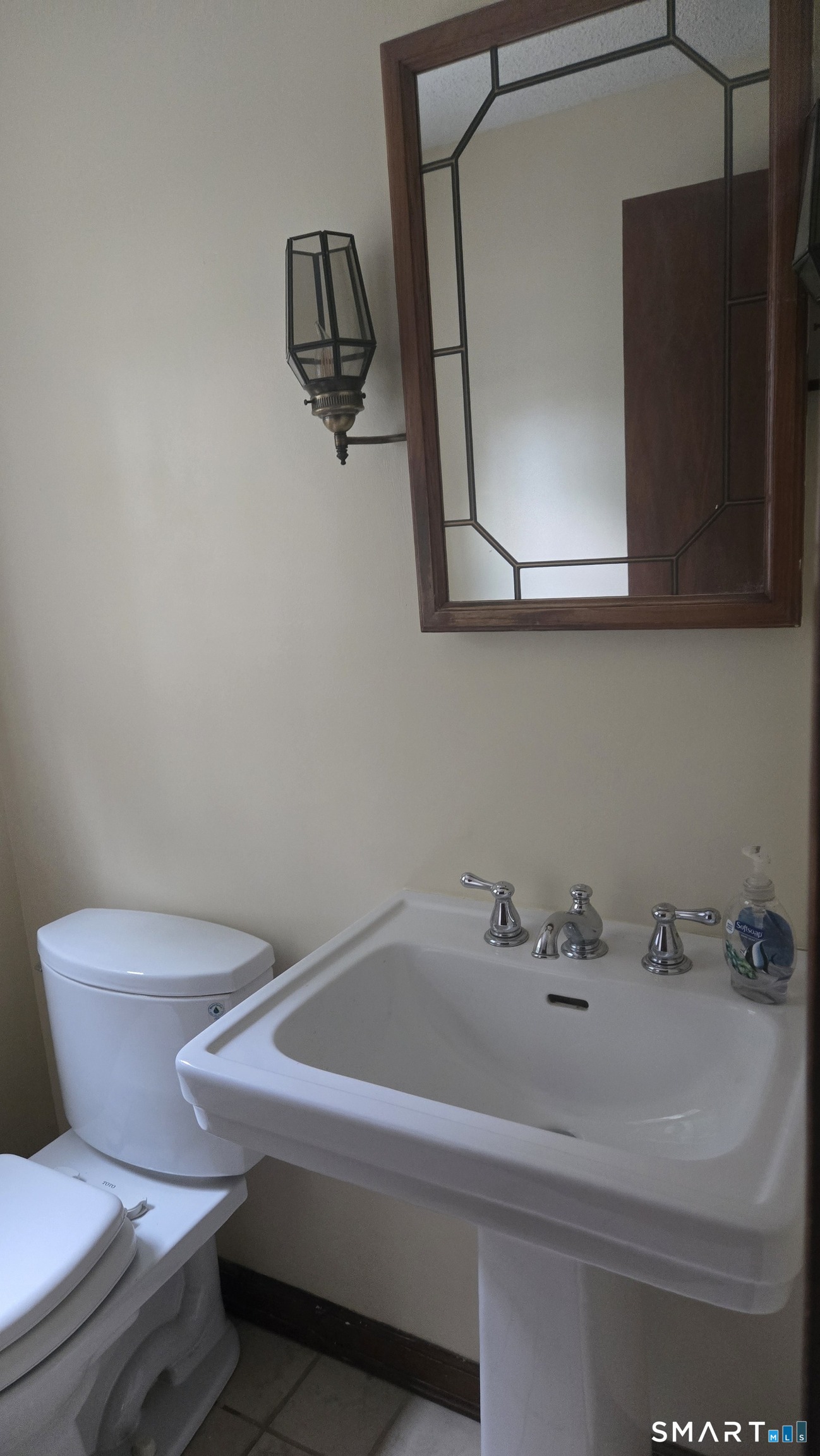 121 Carriage Drive Manchester CT 06040