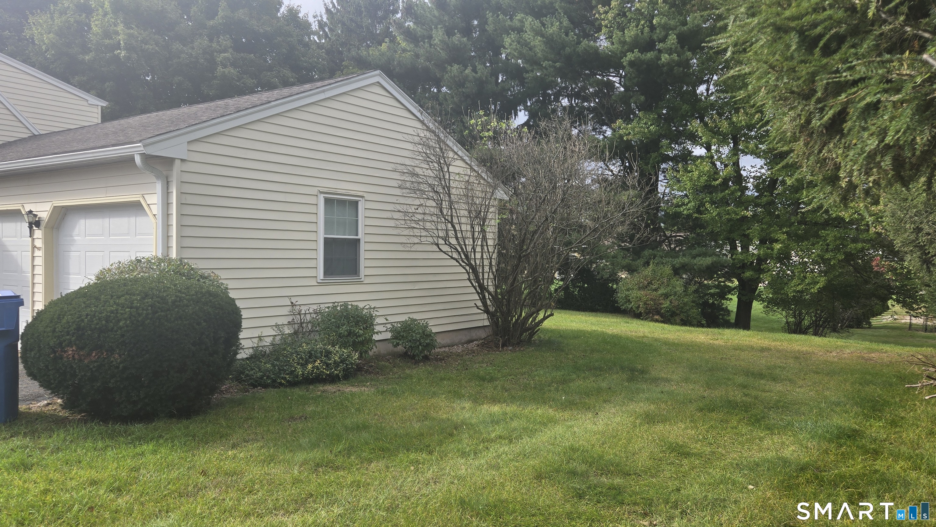 121 Carriage Drive Manchester CT 06040