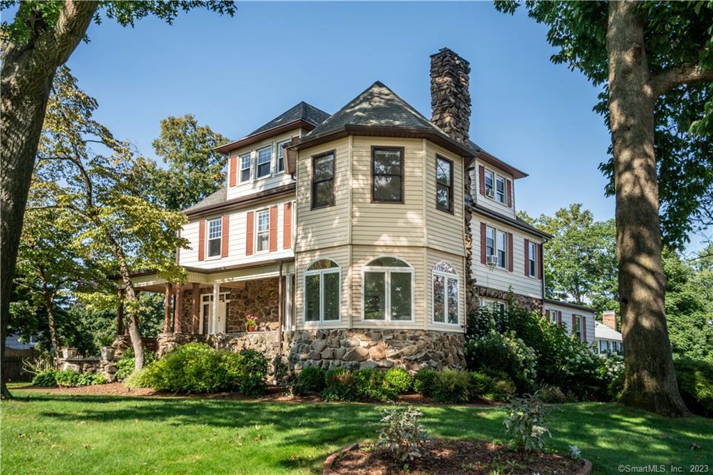 216 Sedgwick Road West Hartford CT 06107