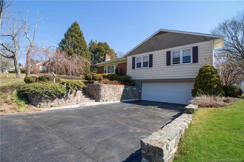 79 Cherry Hill Road Hamden CT 06514