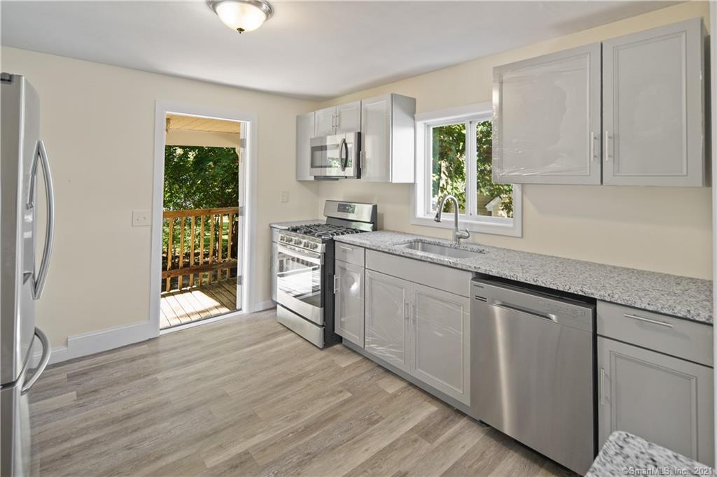 49 Rena Lane Waterbury CT 06705
