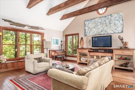 81 Lakeside Drive Ridgefield CT 06877