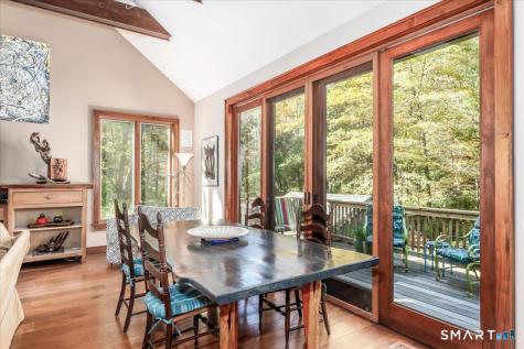 81 Lakeside Drive Ridgefield CT 06877