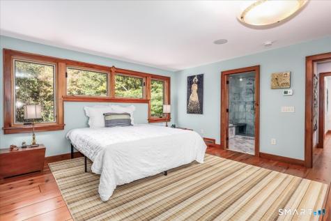 81 Lakeside Drive Ridgefield CT 06877