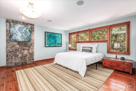 81 Lakeside Drive Ridgefield CT 06877