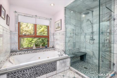 81 Lakeside Drive Ridgefield CT 06877