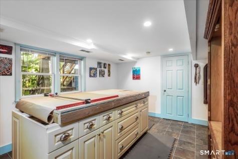 81 Lakeside Drive Ridgefield CT 06877