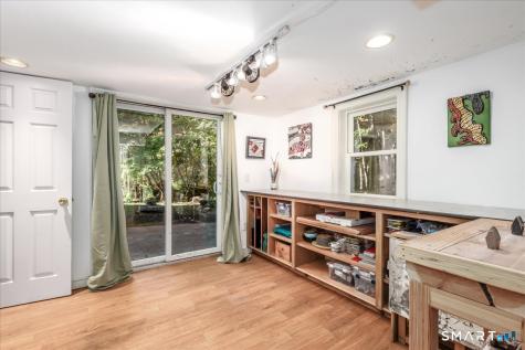 81 Lakeside Drive Ridgefield CT 06877