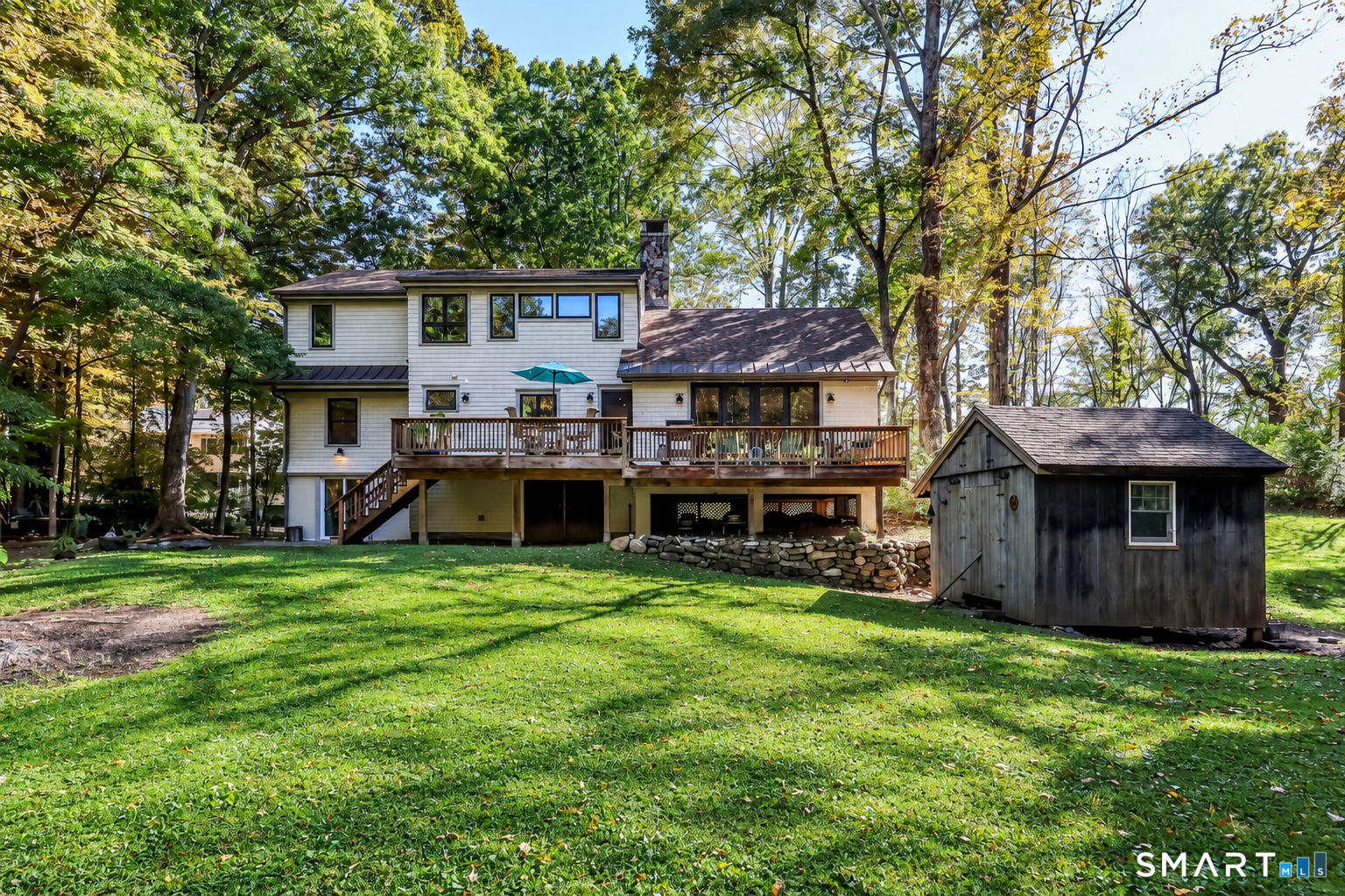 81 Lakeside Drive Ridgefield CT 06877