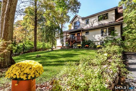 81 Lakeside Drive Ridgefield CT 06877
