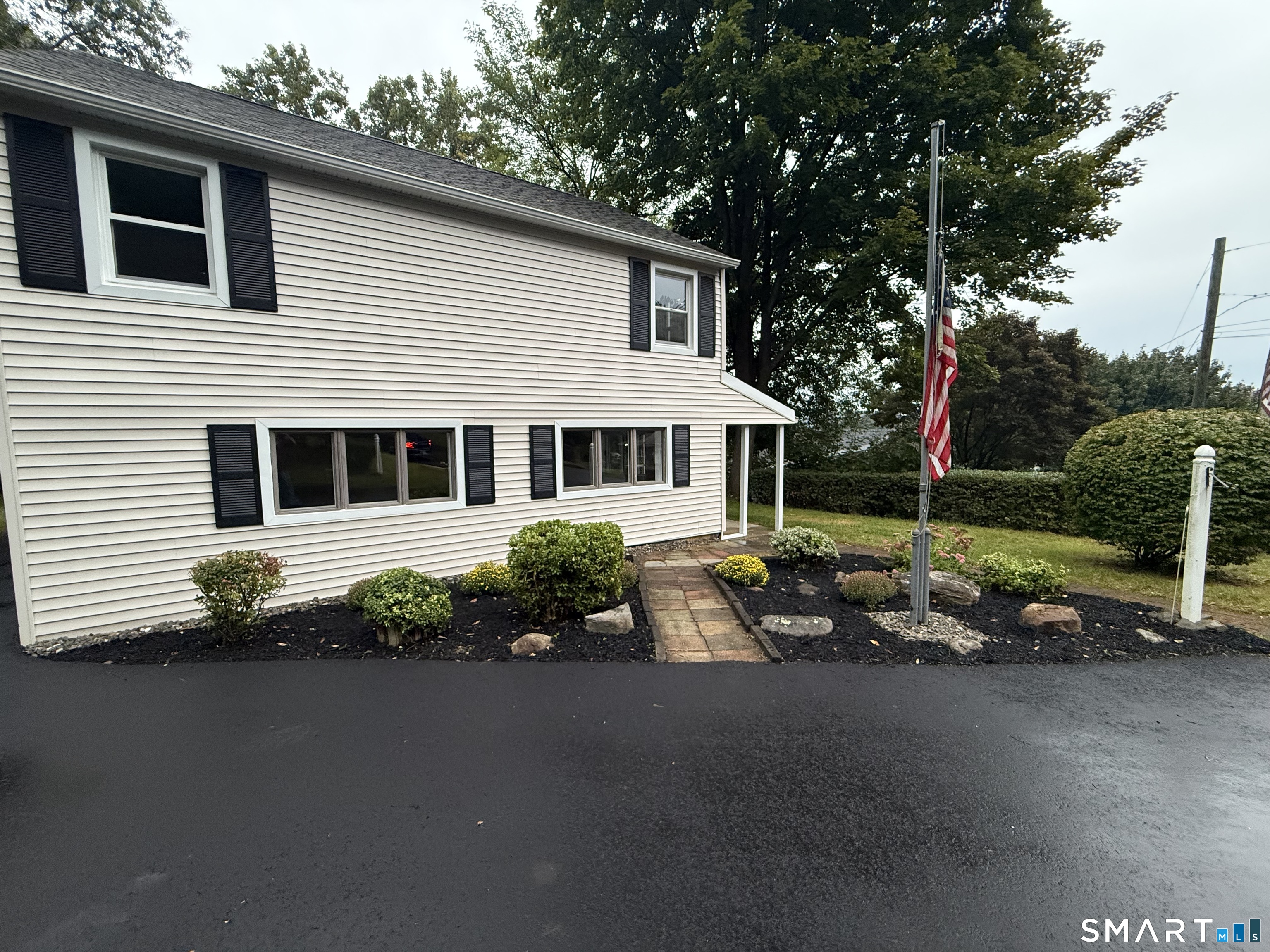 241 Lewis Street Naugatuck CT 06770