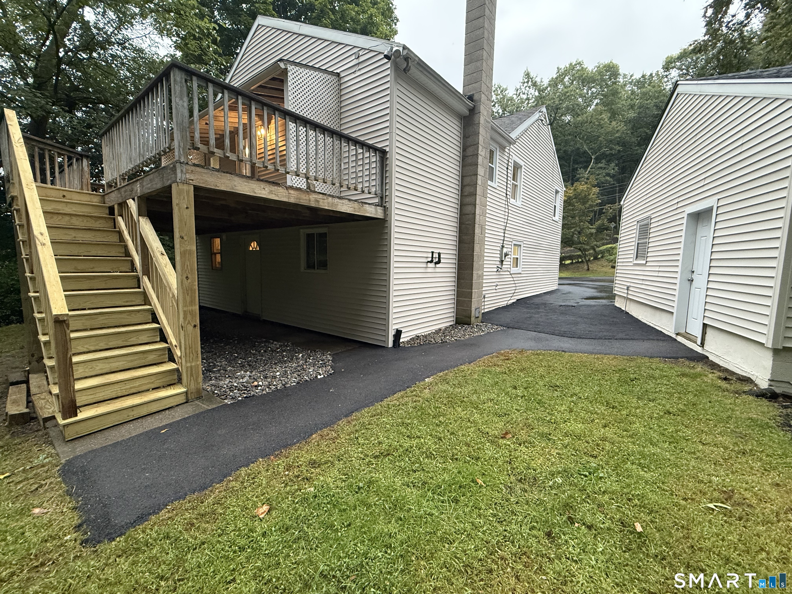 241 Lewis Street Naugatuck CT 06770