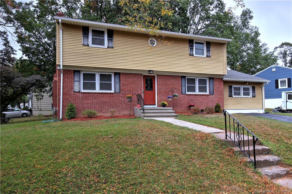 17 Hesse Road Hamden CT 06517