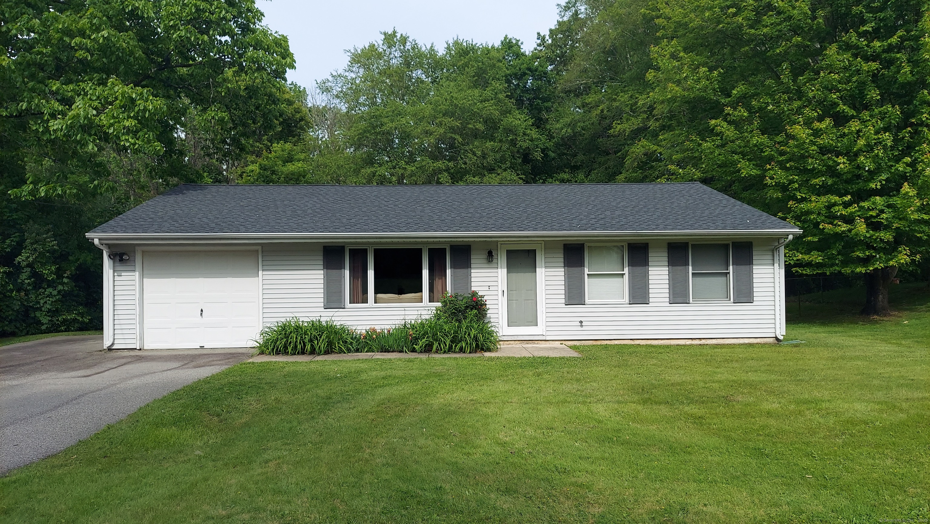 50 Highland Drive Ledyard CT 06339